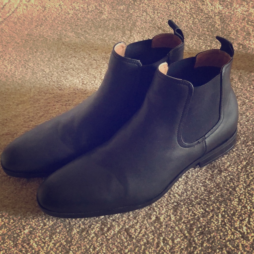 H&M Chelsea boots